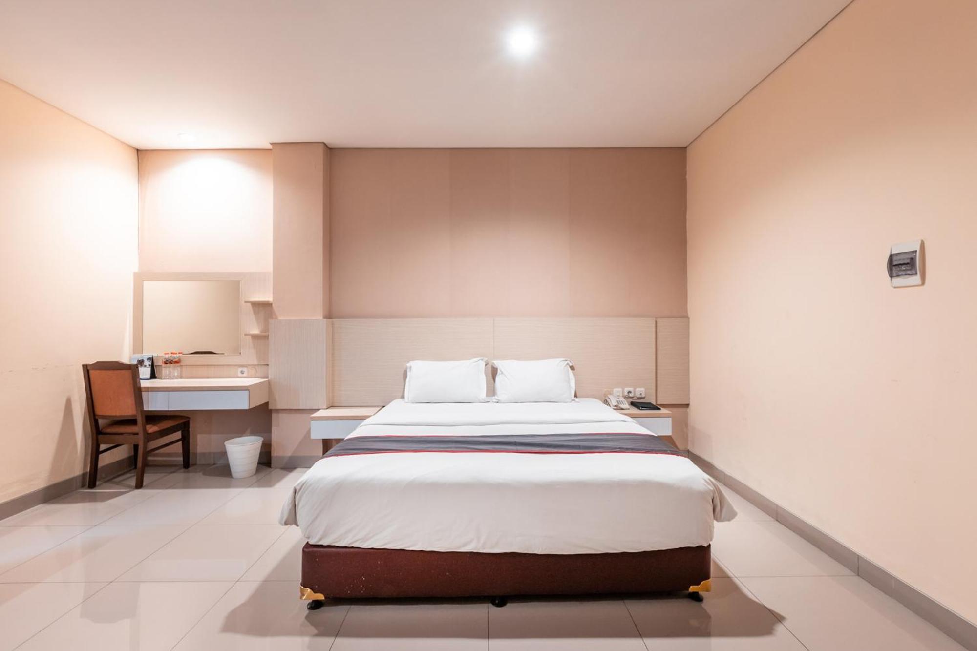 Collection O Hotel Igloo Bekasi Extérieur photo